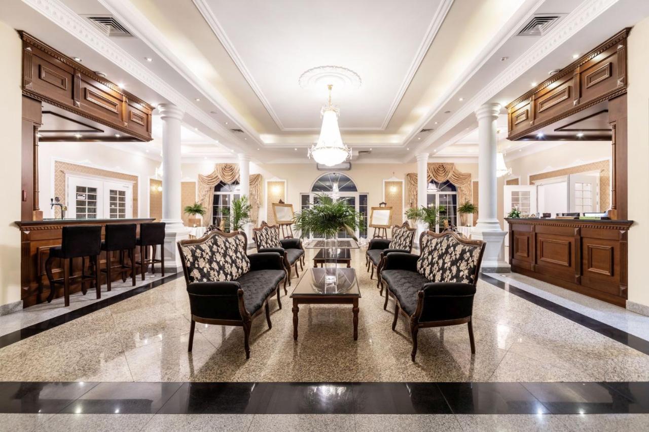 Parisel Palace Centrum Konferencyjno-Wypoczynkowe Klimki Pod Lukowem Εξωτερικό φωτογραφία