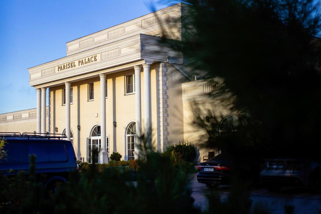 Parisel Palace Centrum Konferencyjno-Wypoczynkowe Klimki Pod Lukowem Εξωτερικό φωτογραφία